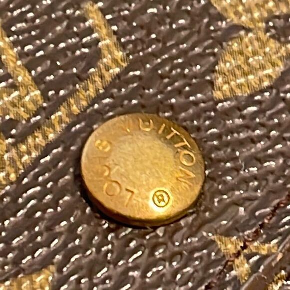 Louis Vuitton Brown Monogram Porte-Amon air Tresor Wallet - Picture 4 of 15